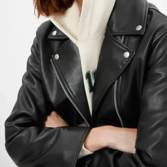 NWOT Gap Vegan Faux-Leather Black Moto Motorcycle Jacket Size XS 🖤 - Picture 3 of 7